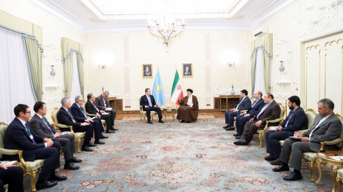 رئیسی: سطح روابط ایران و قزاقستان با وجود رشد قابل توجه متناسب با ظرفیتهای موجود نیست/ تاکید بر گسترش روابط اقتصادی و ایجاد کمیته فرهنگی برای توسعه روابط در این عرصه/ نخست وزیر قزاقستان: نقشه راهی برای بهرهگیری از ظرفیتهای متقابل در راستای توسعه همکاری