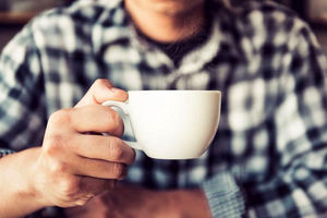 نوشیدن قهوه در دوران بیماری ممنوع