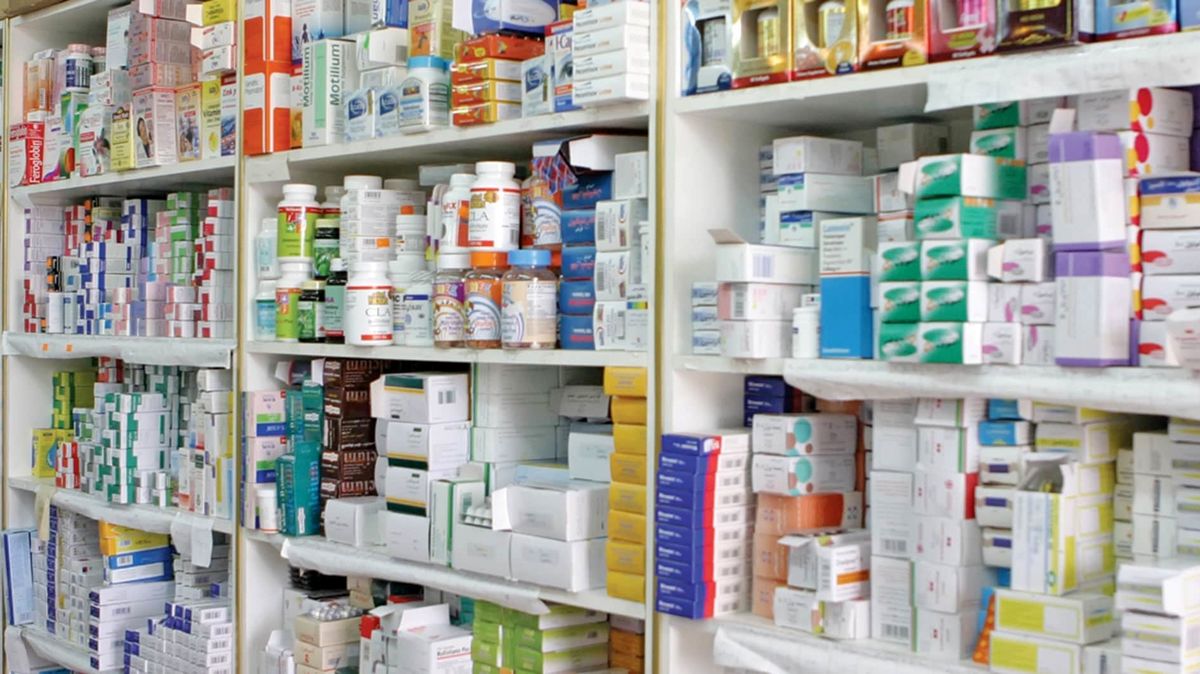 کشف ۸۰۰۰ عدد انواع دارو و تجهیزات پزشکی غیرمجاز در شوش 