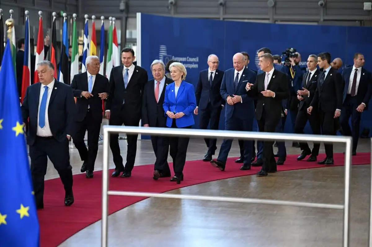 خشم ترامپ از ناتو؛ شورش متحدان علیه آمریکا
