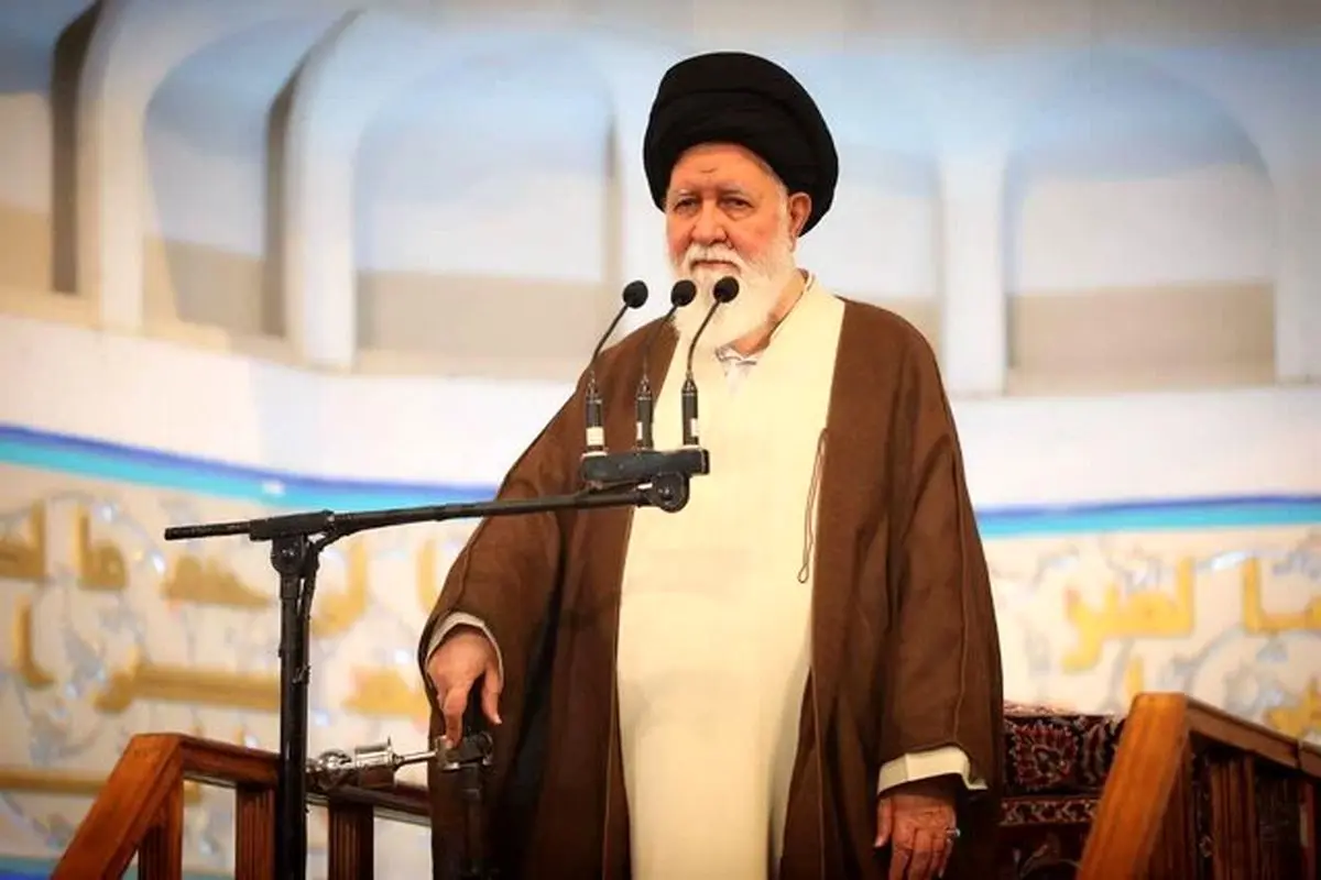علم‌الهدی: دیگر معامله و مذاکره معنایی ندارد/ ما با آمریکا چه ارتباطی می‌خواهیم داشته باشیم وقتی مذاکره و معامله به معنای تسلیم شدن ماست؟/ اگر تسلط بر تنگه هرمز را حفظ کنیم دیگر کسی زمزمه حمله به ما را نخواهد داشت