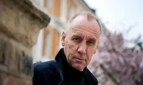 سوئد پرفروش‌ترین نویسنده رمان‌های جنایی‌اش را به زندان محکوم کرد

