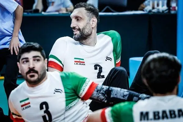 تصاویر دیدنی از مرد ۲۴۷ سانتی‌متری والیبال نشسته ایران درمسابقات جهانی