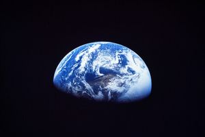 ناسا: زمین در دهههای گذشته کمنورتر شده است