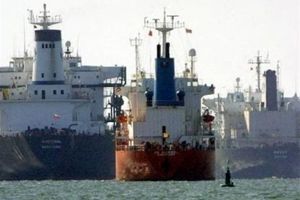 نفتکش ایران وارد آب‌های ونزوئلا شد