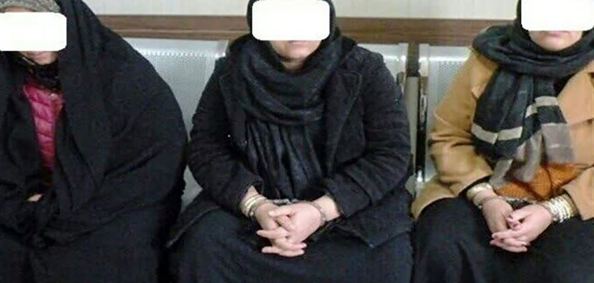 بازداشت 3 خانم رمال میلیونر در مشهد