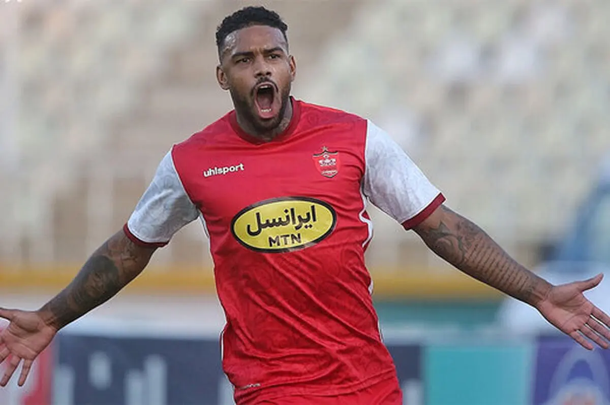 سکوت پرسپولیس درباره خروج لوکادیا از ایران

