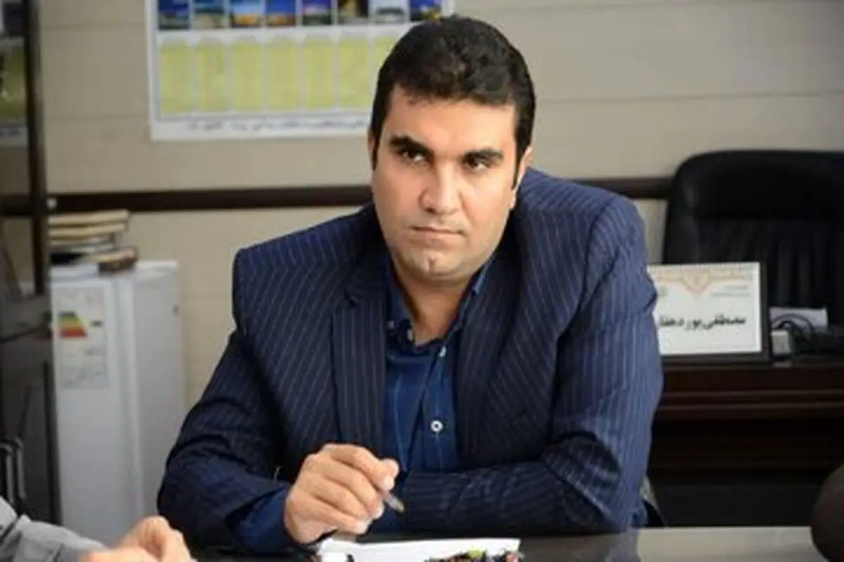 نماینده مجلس: تندروها به دنبال ایجاد «ایران‌خودرو» در اینترنت هستند/ به وزیر ارتباطات گفتند اینترنت را باز نکنید تا داخلی‌ها رشد کنند