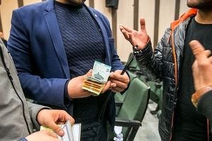  ۵ دلال ارزی در تهران دستگیر شدند