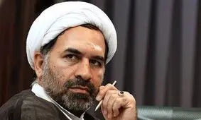 عمامه‌پرانی که هیچ؛ روزی ممکن است سنگ هم بزنند به روحانیت!/ جامعه از دین دور نشده از صنف روحانی فاصله گرفته است

