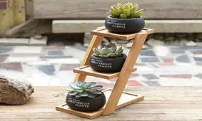 نمونه هایی از مدل های استند چوبی