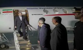 لحظه ورود سید عباس عراقچی به اسلام آباد / ویدئو 
