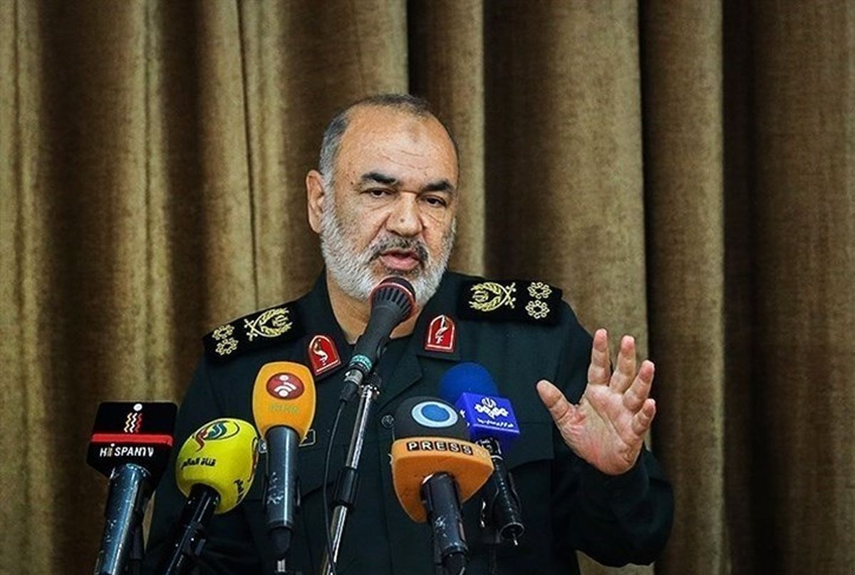 سرلشکر سلامی: امروز از هر زمان دیگری قویتر هستیم/ سختی را پشت سر خواهیم گذاشت