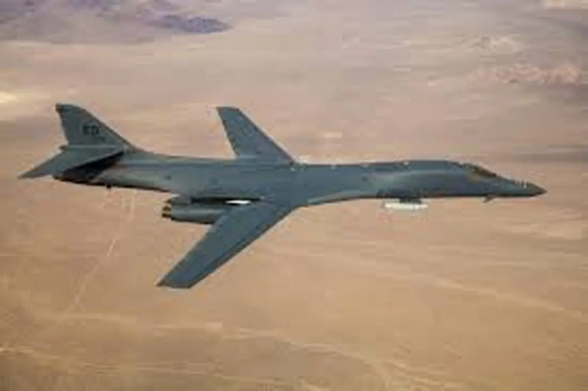 اکسیوس: آمریکا از یک بمب افکن B-1 برای حمله به ایران استفاده کرد