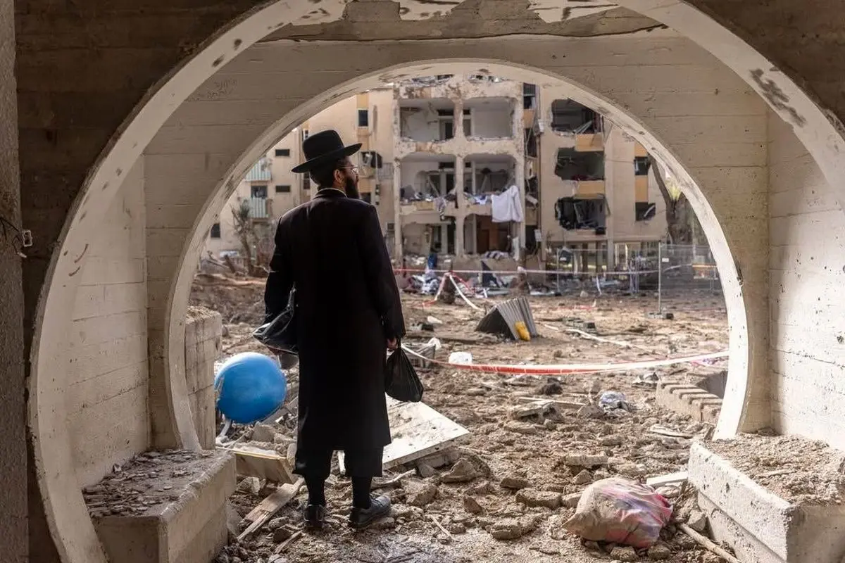 تصاویر جدید از ویرانه‌های عراد پس از حمله ایران