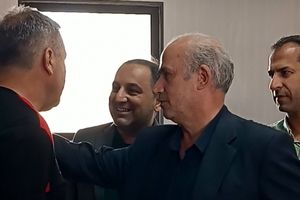 بی‌اعتنایی و دست ندادن اسکوچیچ با مهدی تاج/ ویدئو

