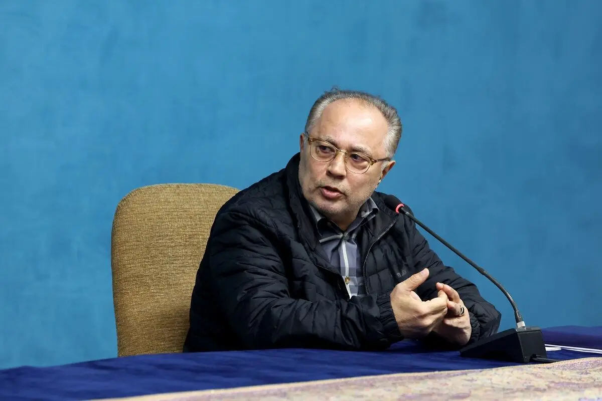 معاون پارلمانی رئیس‌جمهور: وقتی دولت را تحویل گرفتیم، ذخایر سوخت خیلی کم بود/ استیضاح دیگری مطرح نشده است