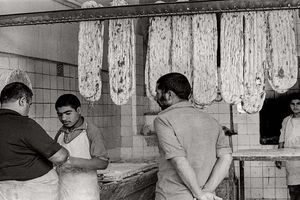 دشواری‌های تهیه نان در تهران قدیم