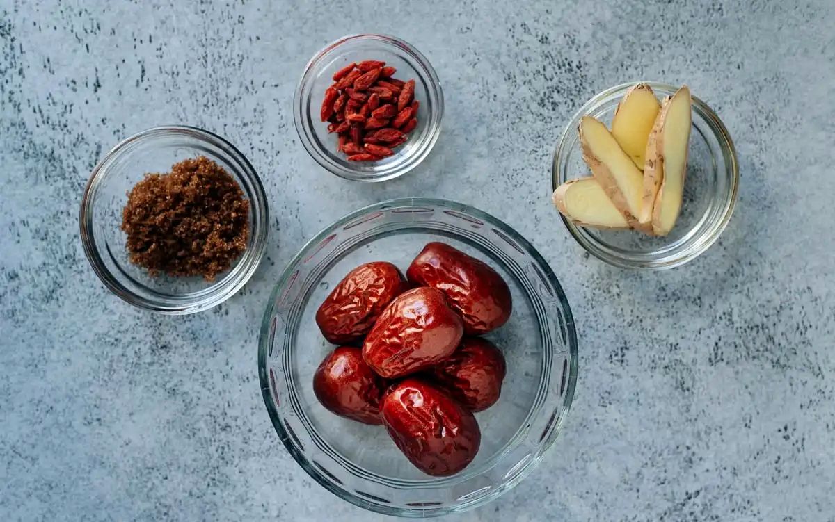 طرز تهیه چای عناب برای سلامتی پوست و مو