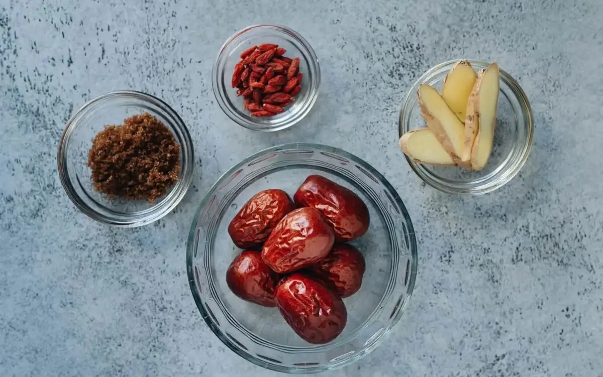 طرز تهیه چای عناب برای سلامتی پوست و مو

