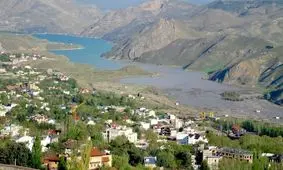 تهران قدیم؛ «خانواده آمریکایی در کنار رودخانه جاجرود»؛ سال 1336