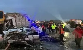 تصادف شدید در جنوب شرق ترکیه 51 کشته و زخمی برجای گذاشت/ ویدئو