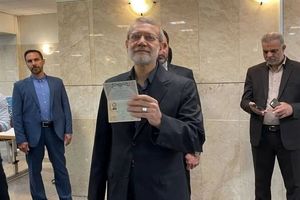 لاریجانی به نتیجه بررسی صلاحیت‌ها واکنش نشان داد؟
