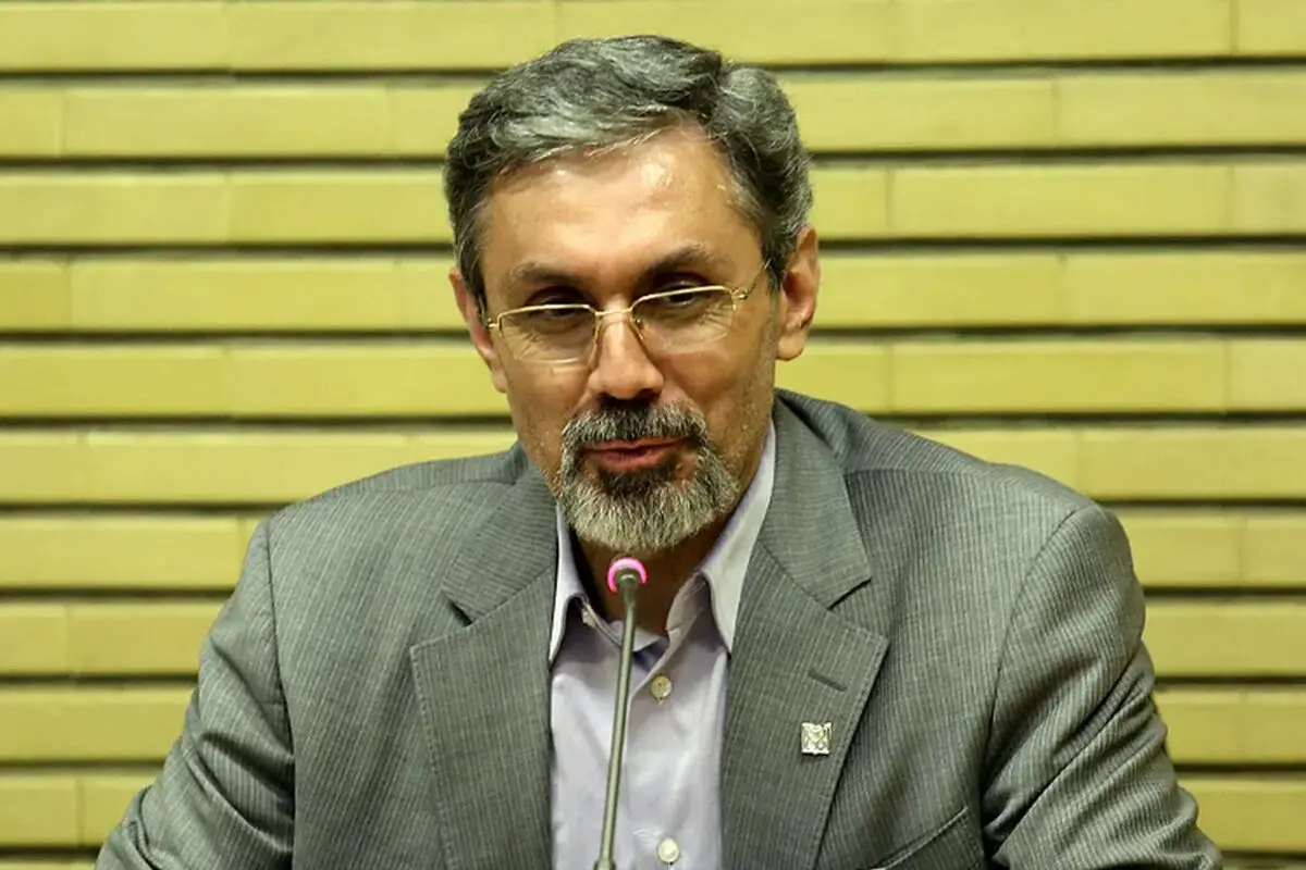 پزشک هندی و بنگلادشی هم دیگر ایران نمی‌آید/ صندلی‌های آزمون دستیاری خالی است/ کسی دوست ندارد پزشک شود/ ویدئو