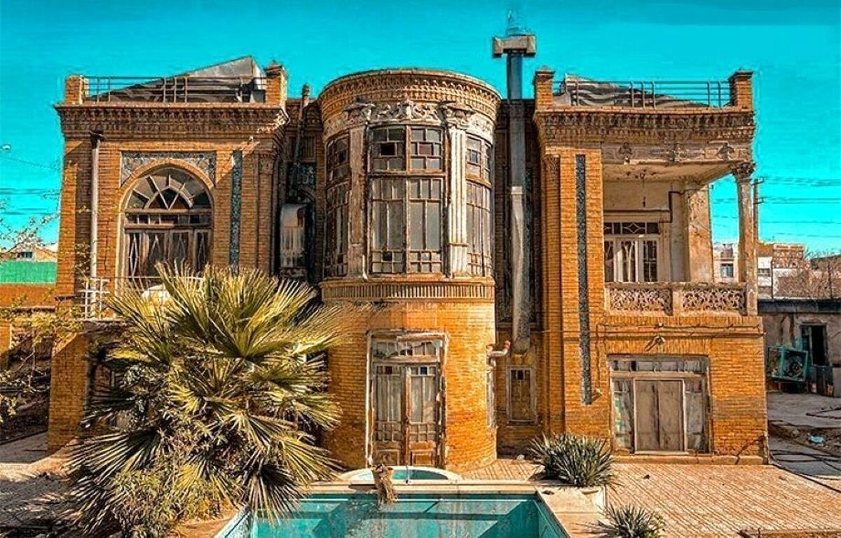 عمارت پدری مؤسس کارخانه خودکار بیک تخریب شد
