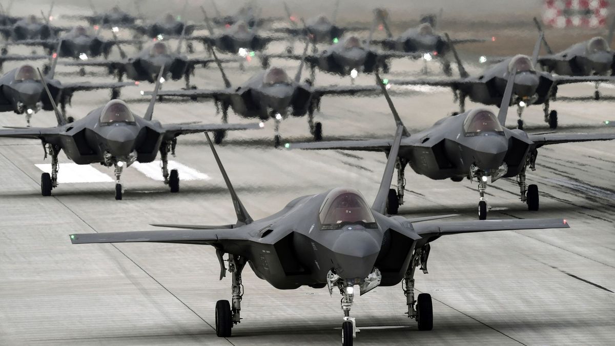 مقایسه قدرت نیروی هوایی کره شمالی و جنوبی/ جنگنده های پیونگ یانگ قوی تر است یا سئول؟