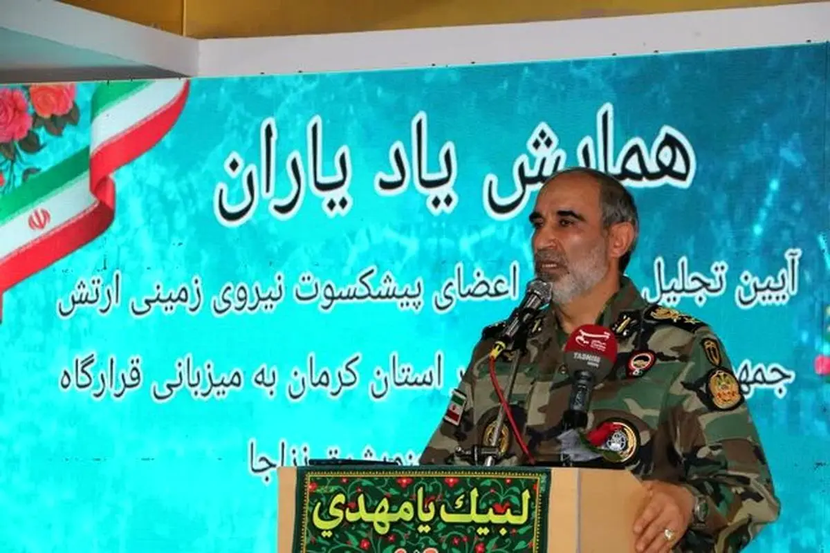 فرمانده نیروی زمینی ارنش: نیروهای مسلح با قاطعیت از تمامیت ارضی کشور دفاع خواهند کرد
