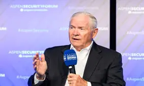 رابرت گیتس: دانش هسته‌ای ایران از بین نمی‌رود