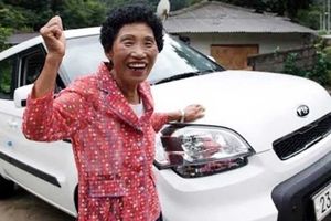 زن کره‌ای بعد از 960 بار تلاش موفق به اخذ گواهینامه رانندگی شد