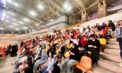 حضور زنان و دختران خوزستانی در ورزشگاه فولاد خوزستان