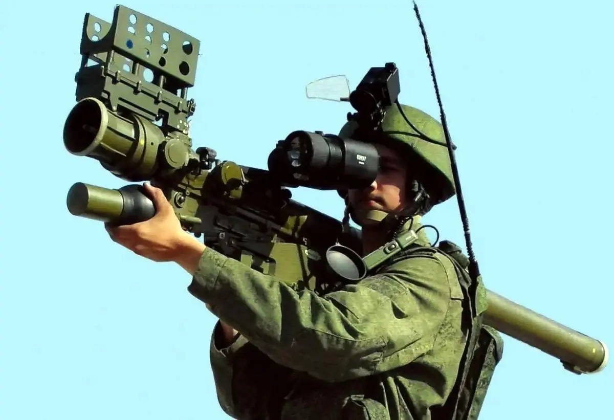 ایران با روسیه برای خرید هزاران موشک پیشرفته دوش‌پرتاب به توافق محرمانه‌ای به ارزش ۵۰۰ میلیون یورو دست یافت