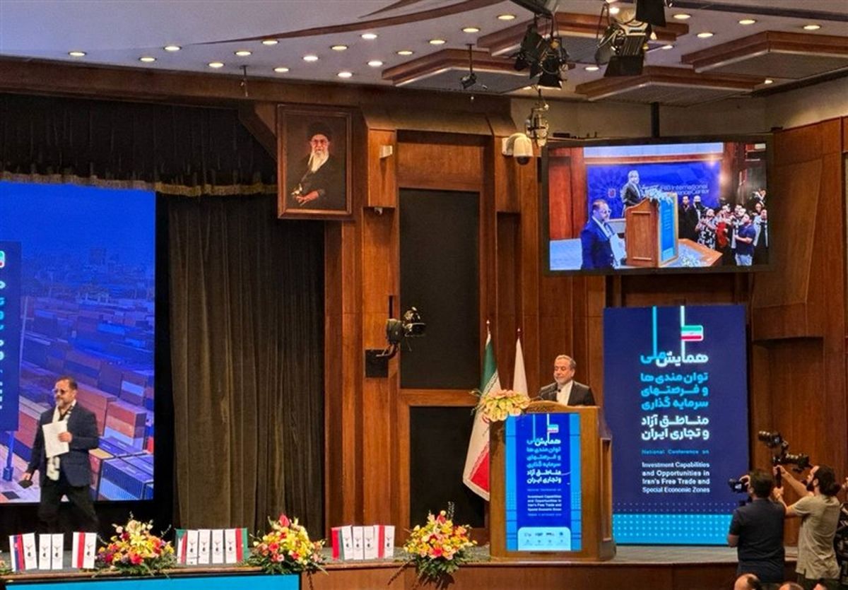 عراقچی: هر وقت آمریکا آمادگی مذاکره عادلانه و با احترام داشته باشد مذاکره را آغاز میکنیم
