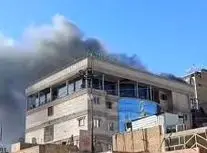 آتش‌سوزی در هتلی نزدیک خیابان قبله امام حسین (ع)/ ویدئو 