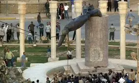 روزی که صدام سقوط کرد / ارتش آمریکا چطور وارد بغداد شد؟ / دستان بسته نظامیان عراقی مقابل یانکی‌ها


