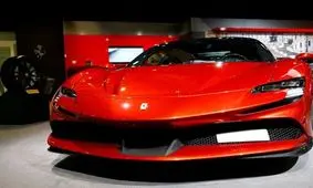 موتور شاسی بلند فراری چند سیلندر است؟