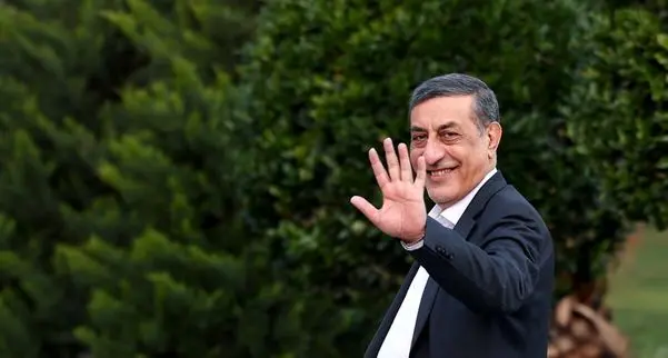 معاون اجرایی پزشکیان: برق و گاز و بنزین باید گران شوند