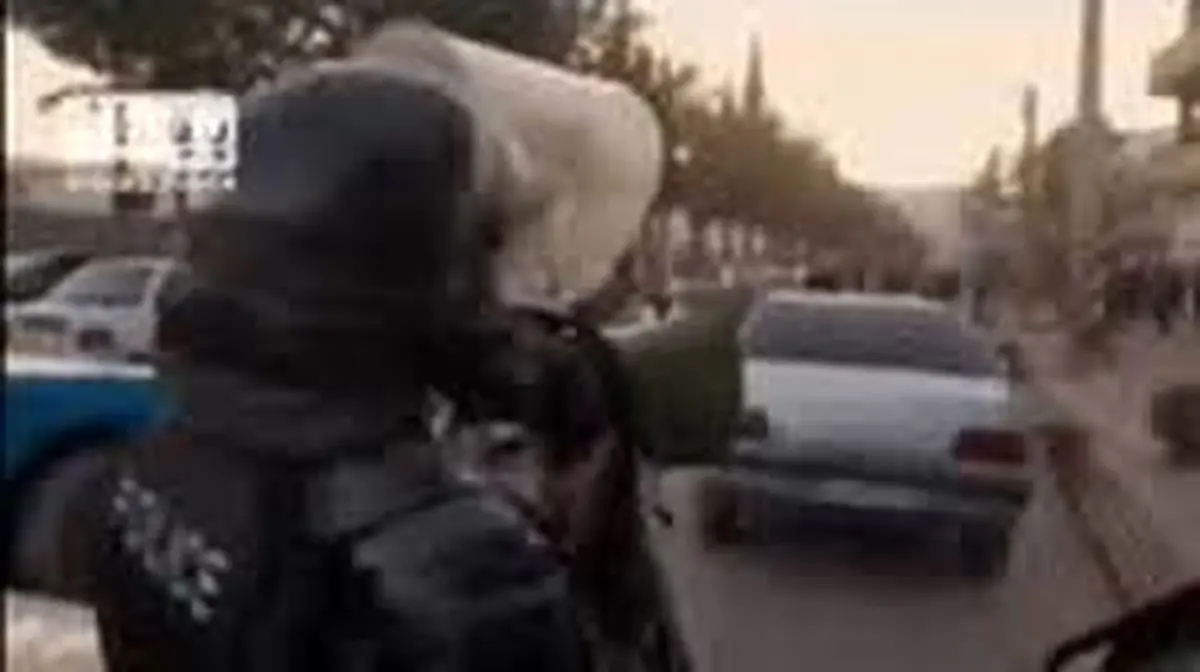 پلیس به معترضان: در کنار شماییم اما آب به آسیاب دشمن نریزید/ ویدئو