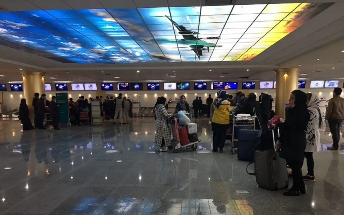 اطفای آتش‌سوزی در فرودگاه امام خمینی
