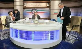 احمدی‌نژاد به روش سخیف تکه‌پرانی‌های نامربوط به جای استدلال در مناظره با میرحسین موسوی و مهدی کروبی دامن زد/ سبک مناظره اصولگرایان تندرو هنوز احمدی‌نژادی است