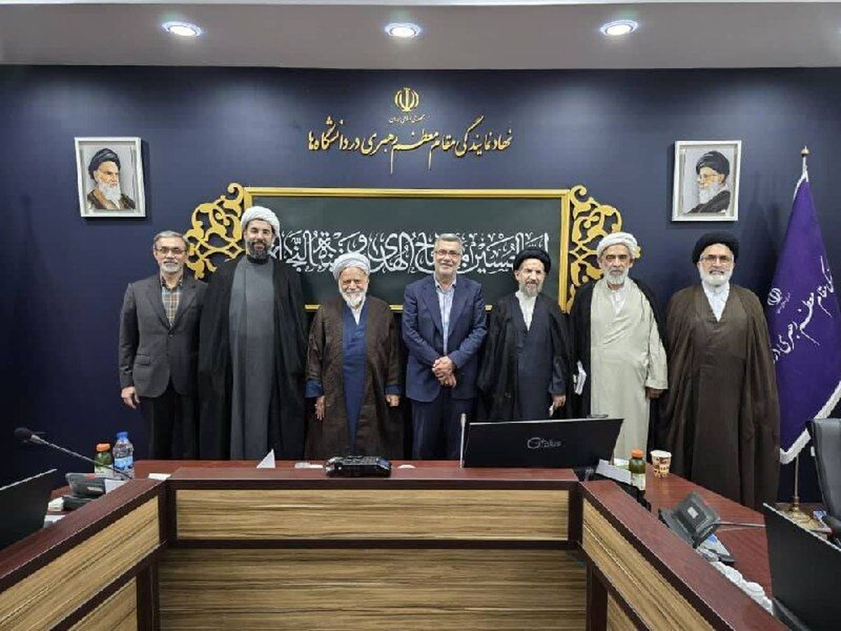 نشست مشترک ظفرقندی با شورای نهاد نمایندگی مقام معظم رهبری در دانشگاهها