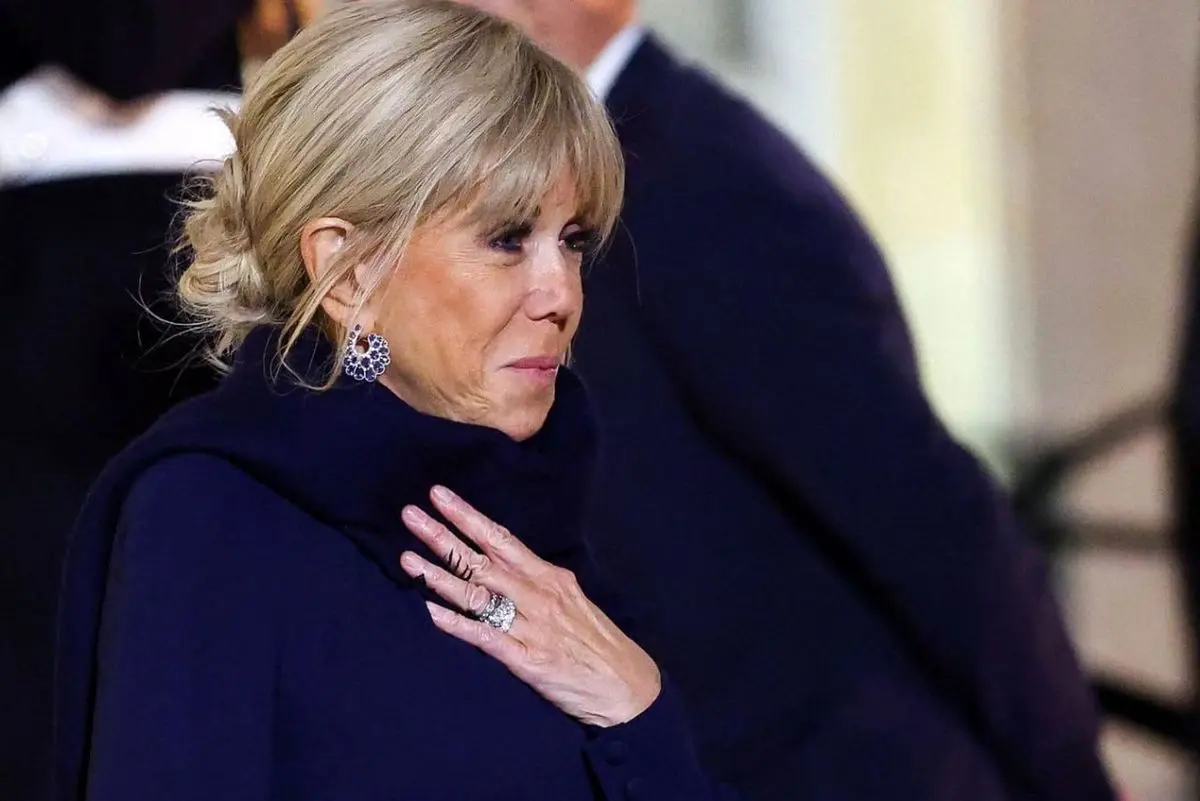 عذرخواهی برژیت ماکرون پس از انتشار عکس جنجالی