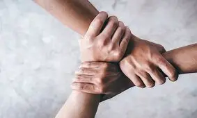 چگونه در شرایط بحران با درک احساسات دیگران ارتباط موثر بر پایه همدلی بسازیم؟