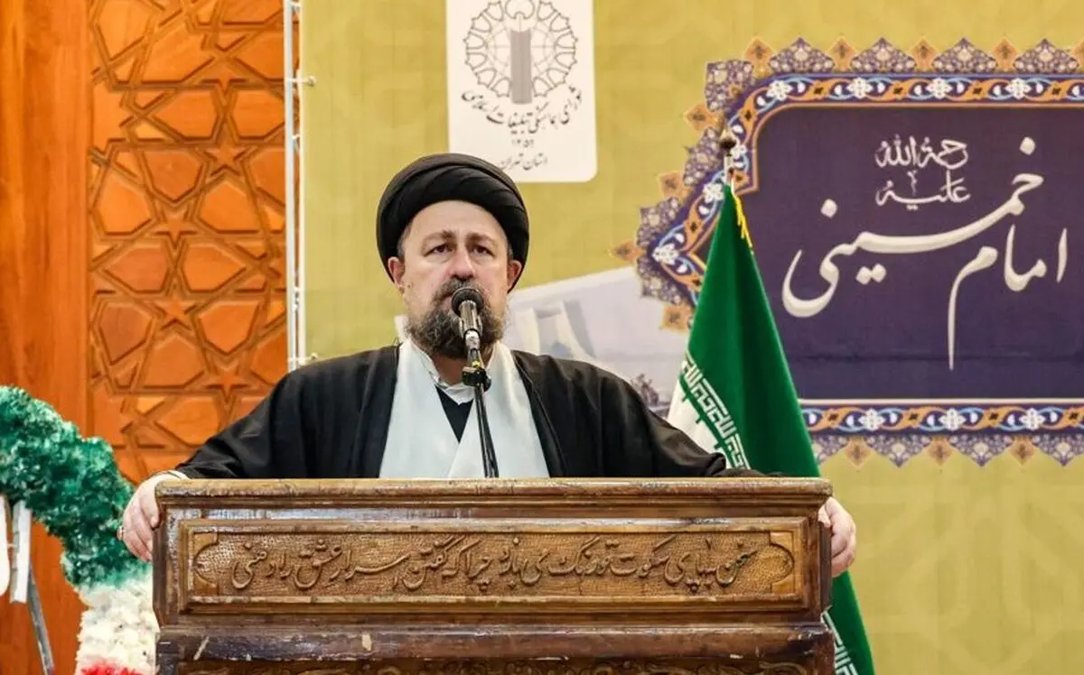 سیدحسن خمینی: انقلاب ایران نه برآمده از فروپاشی داخلی یا جنگ بود و نه پشتیبانی قدرت‌های جهانی را داشت/ در حوادث اخیر با تمام توان آمده بودند که کودتا کنند/ مدرس می‌گفت نه به روس امتیاز بدهید، نه به انگلیس