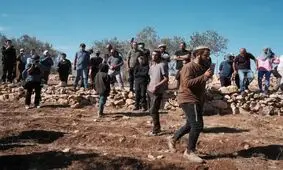 شهرک‌نشینان صهیونیست ۷ کشاورز فلسطینی را ربودند
