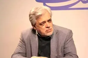 مهاجری: اگر نماینده ای گفت سیم کارت سفید ندارم، خودش را به کوچه علی‌چپ می‌زند