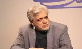 مهاجری: اگر نماینده ای گفت سیم کارت سفید ندارم، خودش را به کوچه علی‌چپ می‌زند 